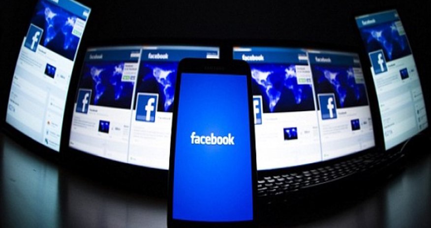 Facebook takes on Google with new advertising system Facebook takes on Google with new advertising system