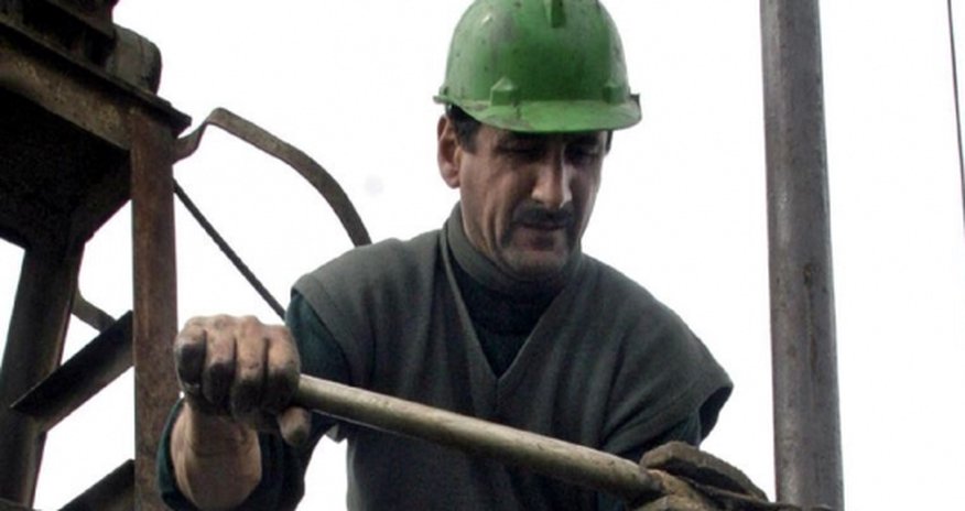 Neft şirkətində kütləvi ixtisar: 46 nəfər işdən çıxarıldı Neft şirkətində kütləvi ixtisar: 46 nəfər işdən çıxarıldı