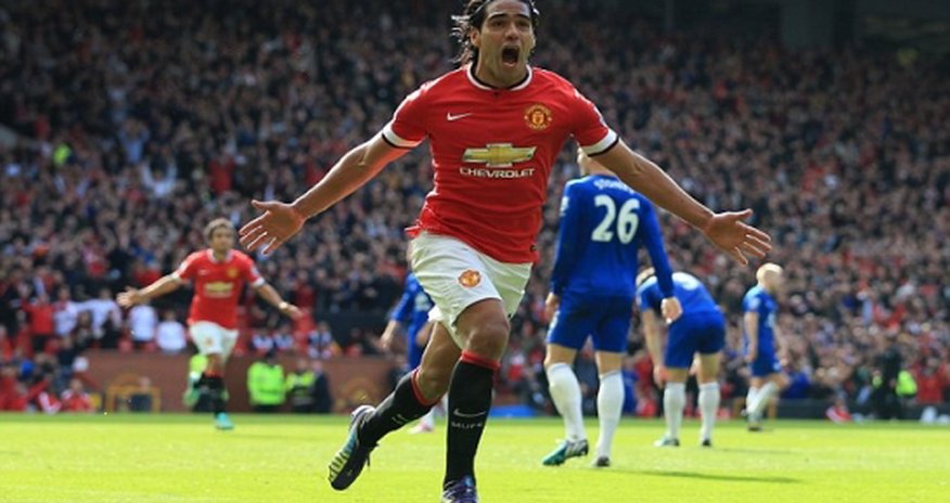 Radamel Falcao has a parrot squawks 'goal from Falca' each time - VIDEO Radamel Falcao has a parrot squawks 'goal from Falca' each time - VIDEO