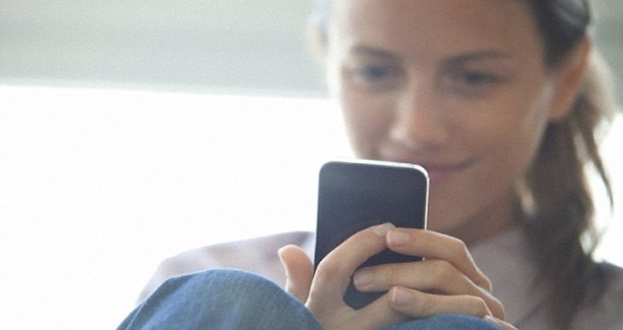 How often do YOU look at your phone? - VIDEO How often do YOU look at your phone? - VIDEO