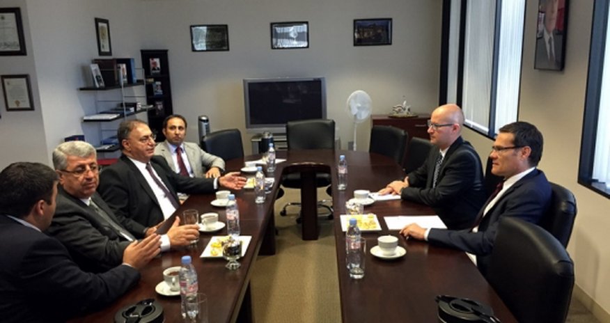 Mollazade meets Israeli consul general in Los Angeles Mollazade meets Israeli consul general in Los Angeles