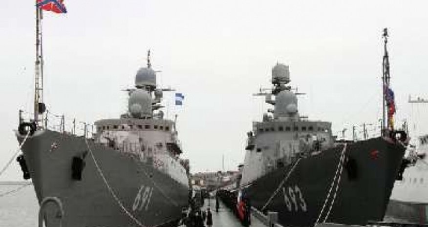 Russian warships in Baku Russian warships in Baku