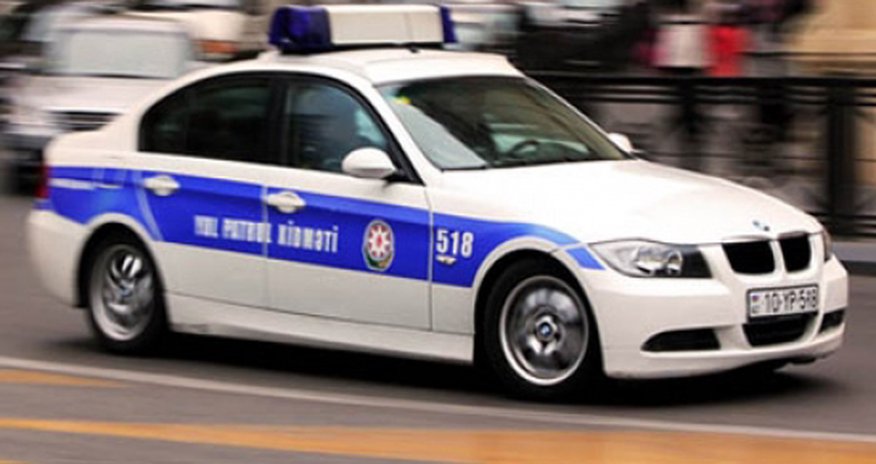 Yol polisi sürücünü niyə söydü? - VİDEO Yol polisi sürücünü niyə söydü? - VİDEO