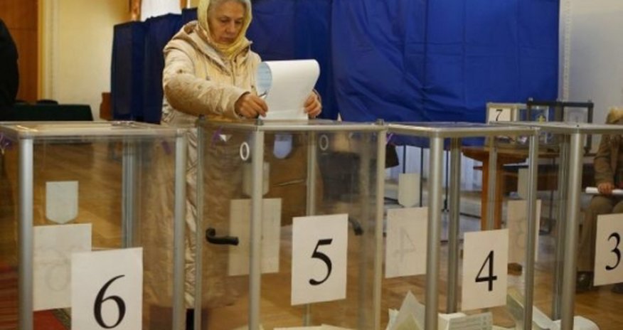 Ukrayna Ali Radasına seçkilər keçirilir Ukrayna Ali Radasına seçkilər keçirilir