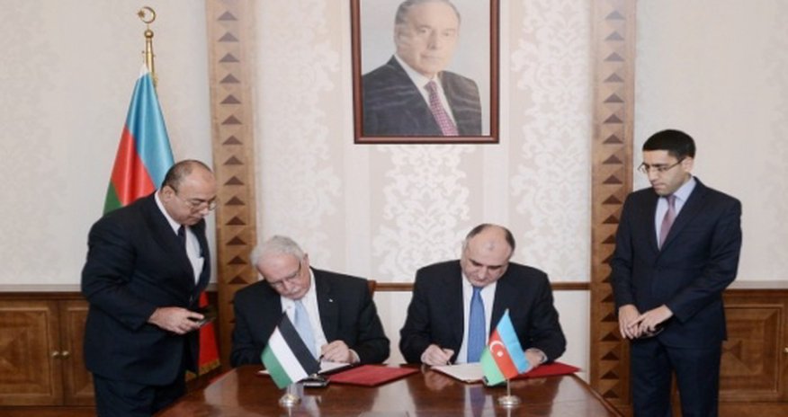 Azerbaijan donates 500,000 manat to Palestine Azerbaijan donates 500,000 manat to Palestine