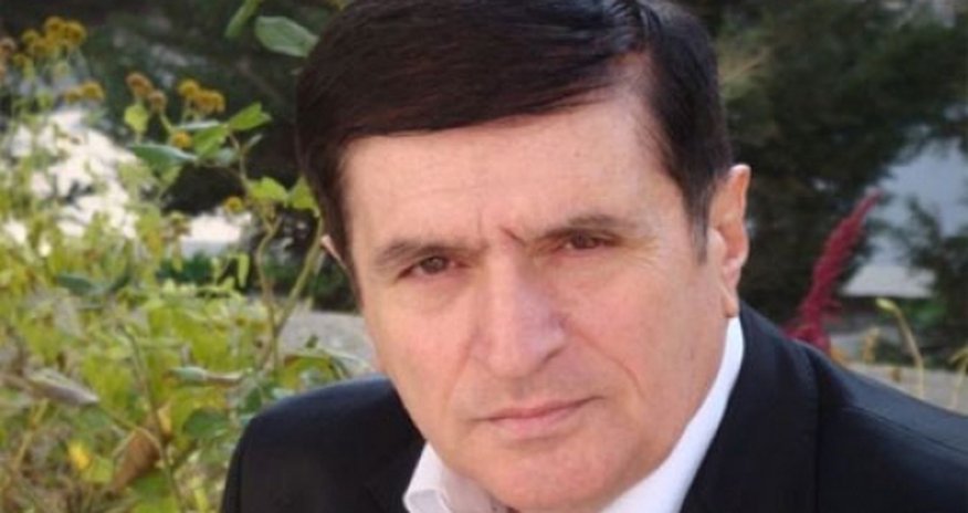 Baloğlan Əşrəfovu ayaqüstə hansı prezident alqışlayıb? Baloğlan Əşrəfovu ayaqüstə hansı prezident alqışlayıb?