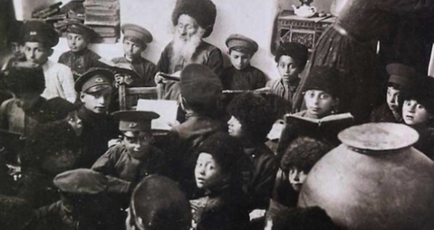 The Khazars and the Mountain Jews: Tales from Jewish Azerbaijan The Khazars and the Mountain Jews: Tales from Jewish Azerbaijan