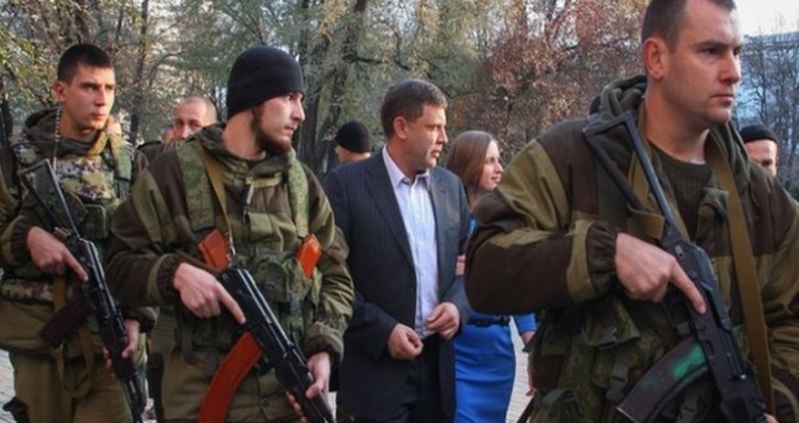 Ukraine crisis: President Poroshenko in talks over rebel polls Ukraine crisis: President Poroshenko in talks over rebel polls