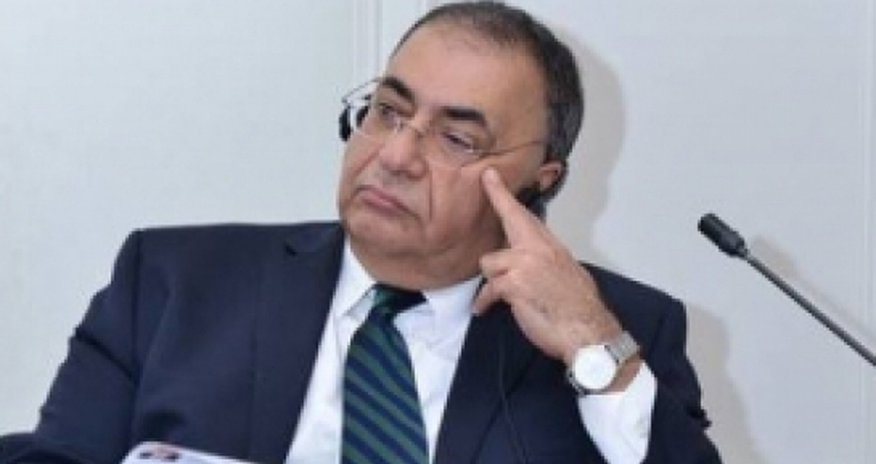 Асим Моллазаде считает важным проведение реформ в области образования, здравохранения и науки Асим Моллазаде считает важным проведение реформ в области образования, здравохранения и науки