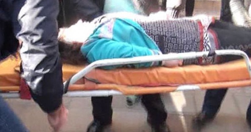 Sumqayıtda dəhşət: 14 yaşlı qız faciəvi şəkildə öldü Sumqayıtda dəhşət: 14 yaşlı qız faciəvi şəkildə öldü