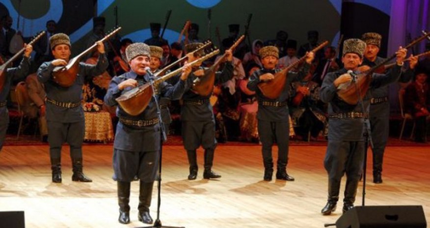 Azərbaycanda Beynəlxalq Aşıq Festivalı Azərbaycanda Beynəlxalq Aşıq Festivalı