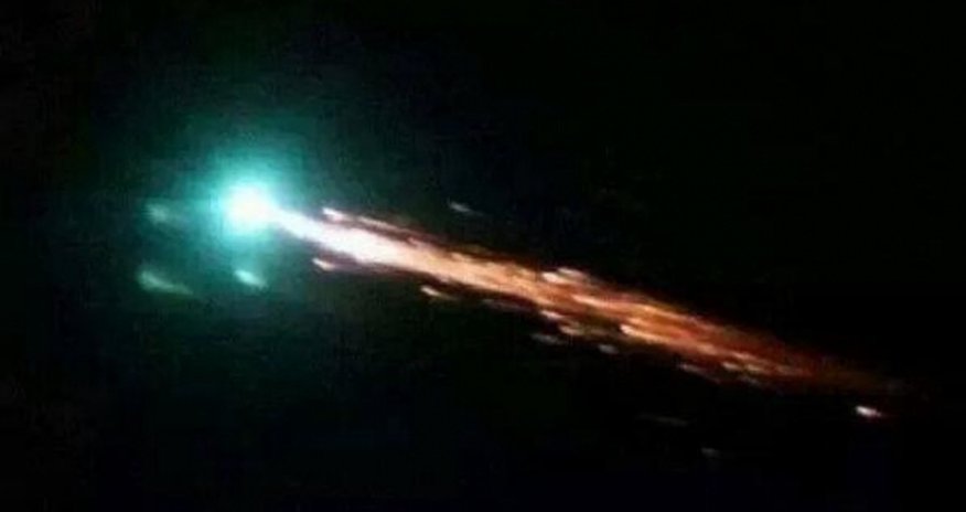 Meteor strike over Texas creates green ball of fire, ground shakes - VIDEO Meteor strike over Texas creates green ball of fire, ground shakes - VIDEO