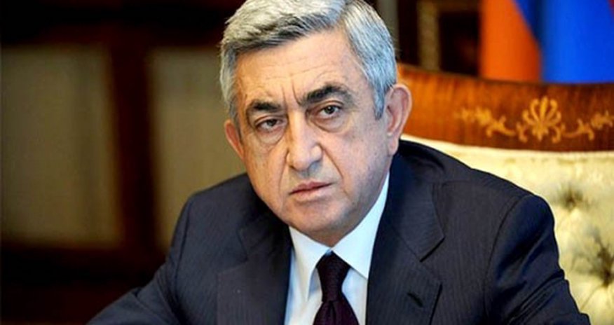 Sarksiyan təcili iclas keçirdi Sarksiyan təcili iclas keçirdi