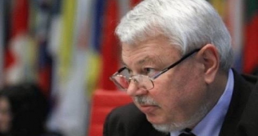 Представитель ОБСЕ: «Посол Анжей Каспшик не был на месте, где сбит вертолет» Представитель ОБСЕ: «Посол Анжей Каспшик не был на месте, где сбит вертолет»