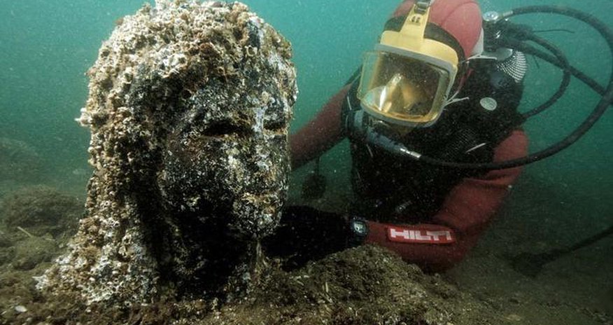 Incredible underwater city thought to have been lost for centuries - PHOTO Incredible underwater city thought to have been lost for centuries - PHOTO