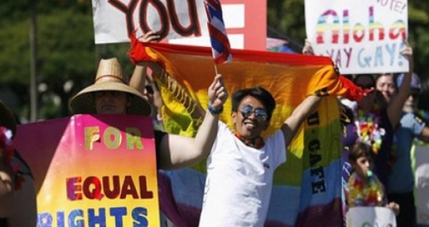 Hawaii passes gay marriage bill Hawaii passes gay marriage bill