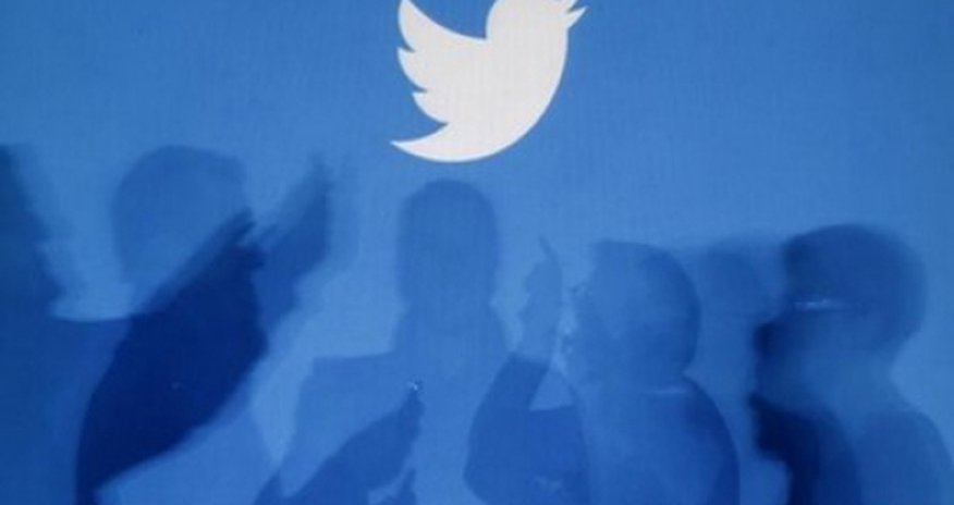 UAE man 'jailed for trial tweets' UAE man 'jailed for trial tweets'