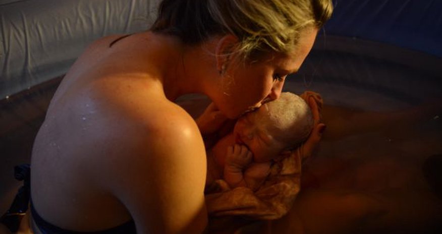 Body-builder mother gives birth to healthy baby boy - PHOTO Body-builder mother gives birth to healthy baby boy - PHOTO