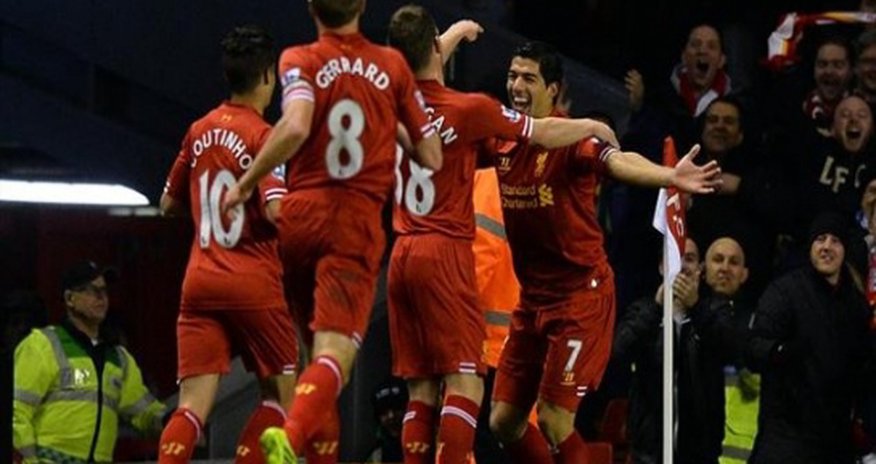Four-goal Suarez destroys Norwich Four-goal Suarez destroys Norwich