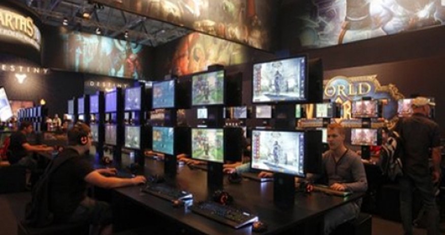 US and UK 'spy on virtual games like World of Warcraft' US and UK 'spy on virtual games like World of Warcraft'