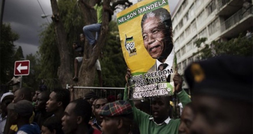 Thousands more to view Nelson Mandela's body in Pretoria Thousands more to view Nelson Mandela's body in Pretoria