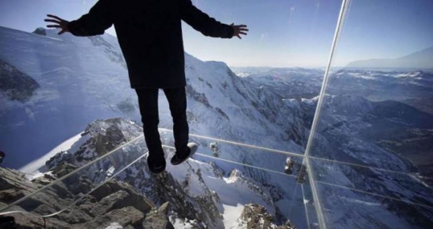 Would you be brave enough to do this? Would you be brave enough to do this?