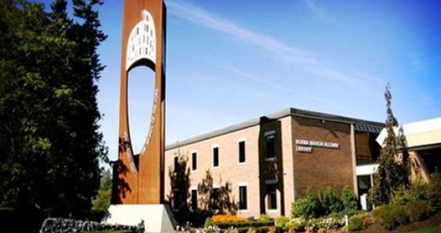 Canada approves 'homophobic' law school Canada approves 'homophobic' law school