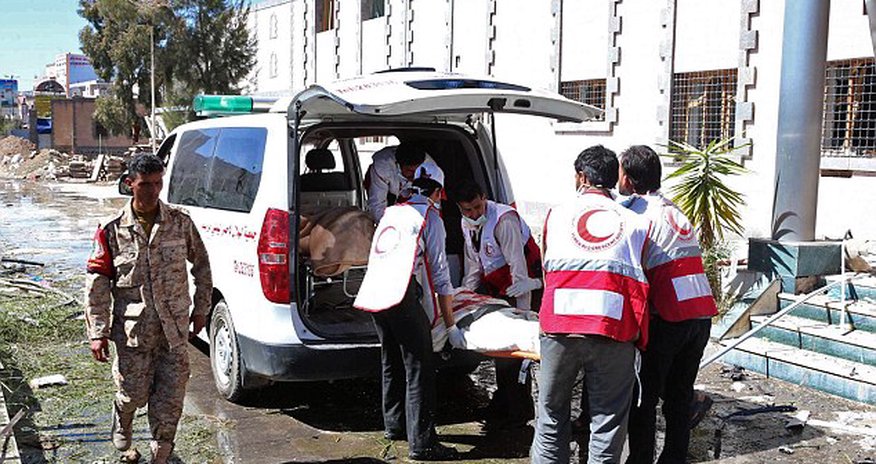 Al Qaeda grovels after this horrifying video of gunman slaughtering doctors - PHOTO Al Qaeda grovels after this horrifying video of gunman slaughtering doctors - PHOTO