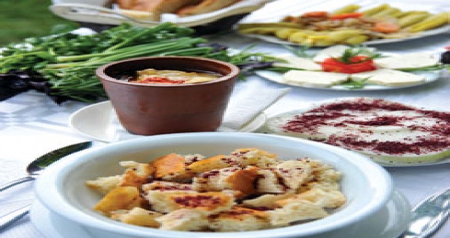 Azerbaijani cuisine: Magic pot of piti Azerbaijani cuisine: Magic pot of piti