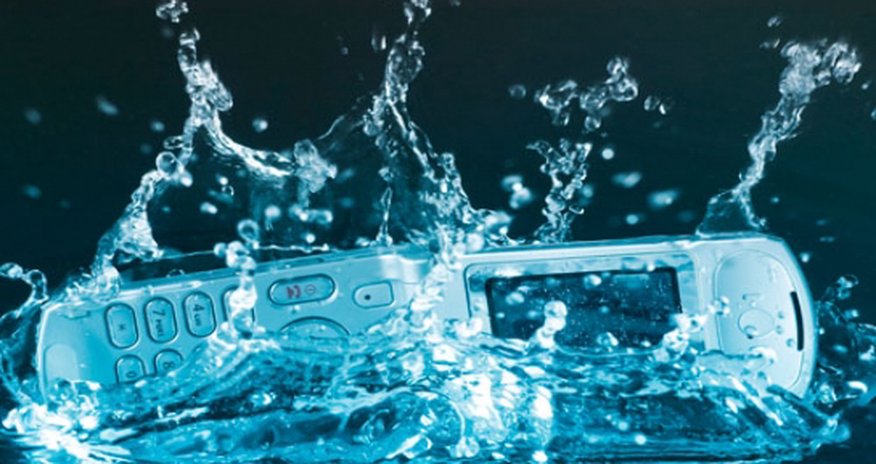 How to dry a wet smartphone How to dry a wet smartphone