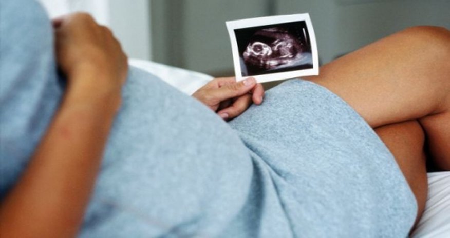Does stress in womb raise chances of baby growing up to be gay? Does stress in womb raise chances of baby growing up to be gay?
