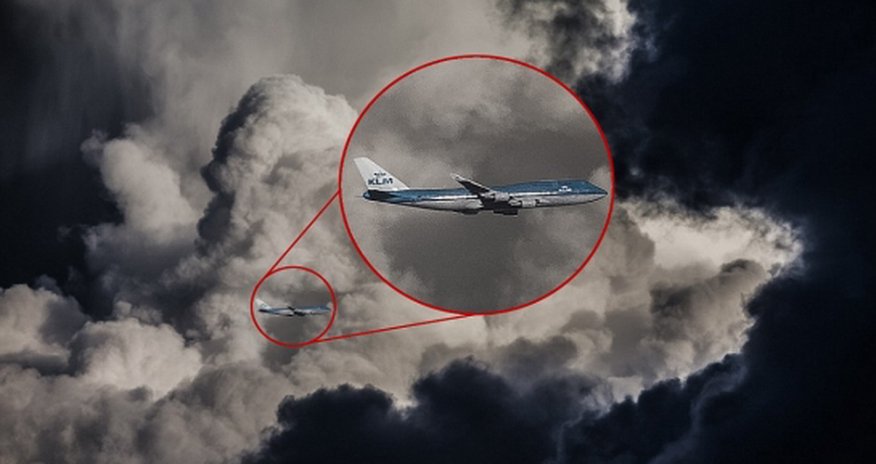 Flying into the storm - PHOTO Flying into the storm - PHOTO