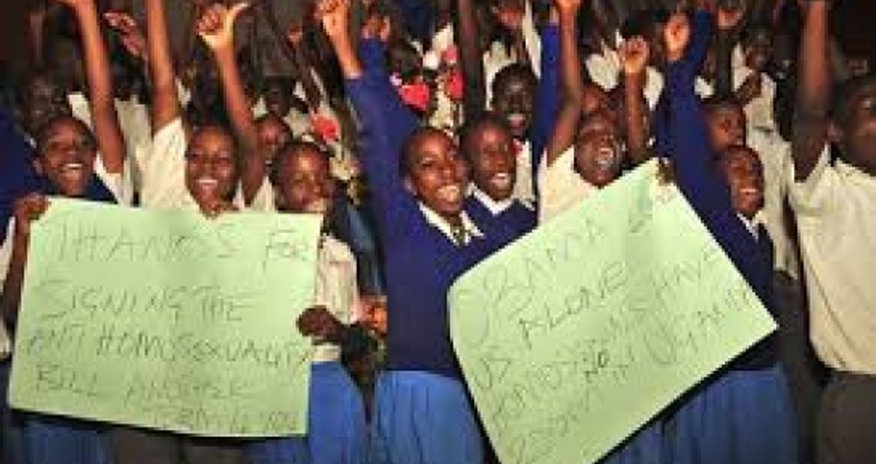 Ugandan tabloid prints list of 'top 200' homosexuals Ugandan tabloid prints list of 'top 200' homosexuals
