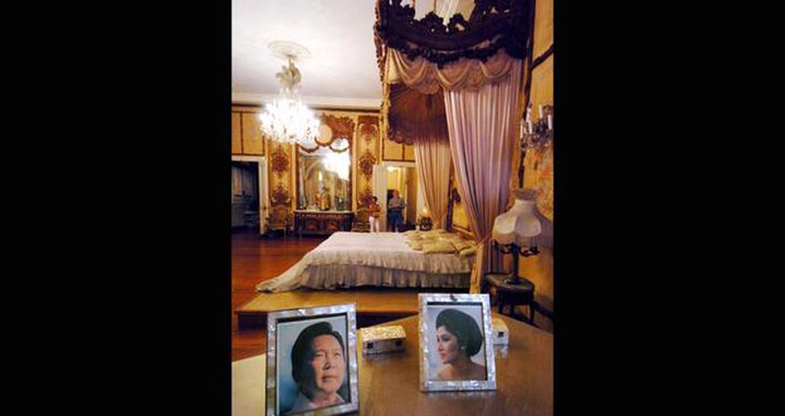 Viktor Yanukovych’s house: the taste of despots - PHOTO Viktor Yanukovych’s house: the taste of despots - PHOTO
