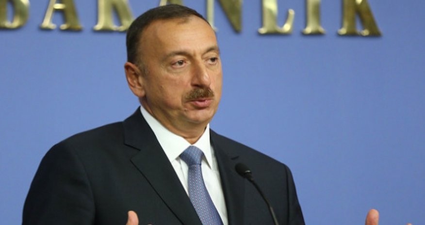 Azerbaijan pushes ahead with bond issue Azerbaijan pushes ahead with bond issue