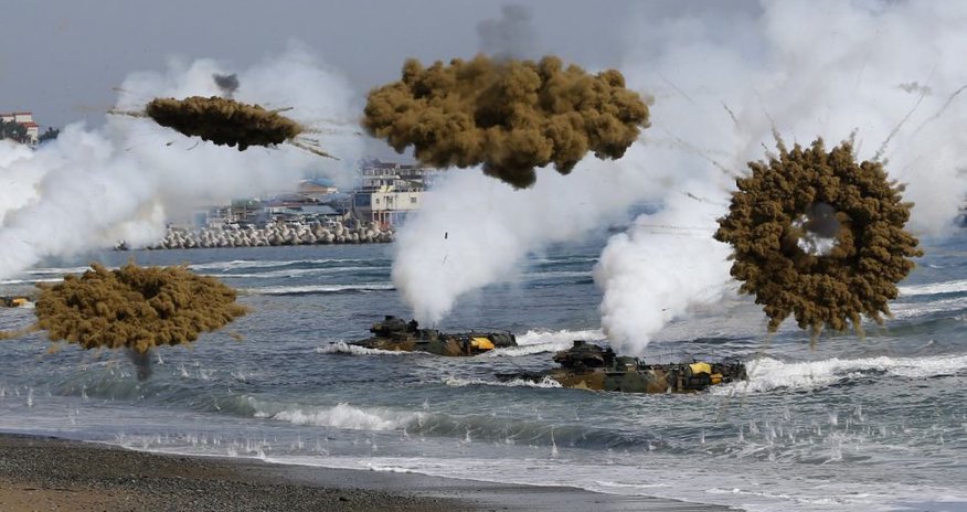 South Korea exchanges artillery with North Korea - PHOTO South Korea exchanges artillery with North Korea - PHOTO