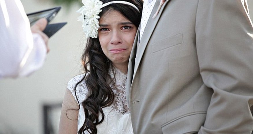 Dying father sees his 11-year-old down the 'aisle' - PHOTO+VIDEO Dying father sees his 11-year-old down the 'aisle' - PHOTO+VIDEO