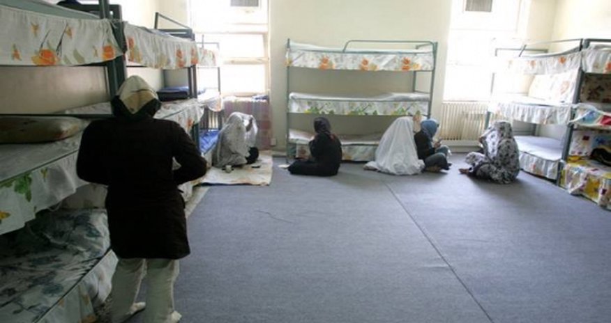 British woman faces death penalty in Tehran after 'insulting Islam' on Facebook British woman faces death penalty in Tehran after 'insulting Islam' on Facebook