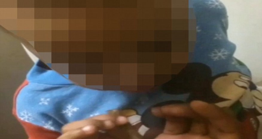 Toddler seen 'smoking marijuana' - PHOTO+VIDEO Toddler seen 'smoking marijuana' - PHOTO+VIDEO