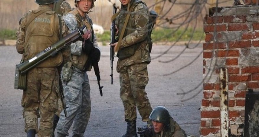 Putin warns of Ukraine civil war as Kiev moves on rebels Putin warns of Ukraine civil war as Kiev moves on rebels