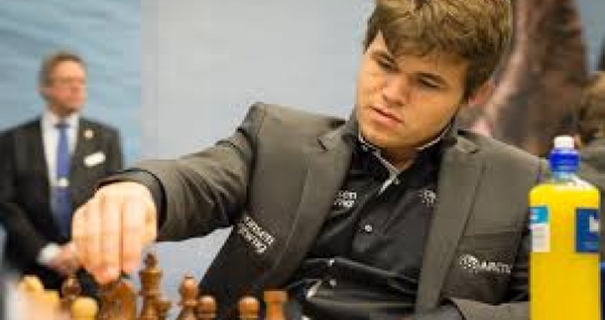 World champion shows vulnerability in Azerbaijan World champion shows vulnerability in Azerbaijan