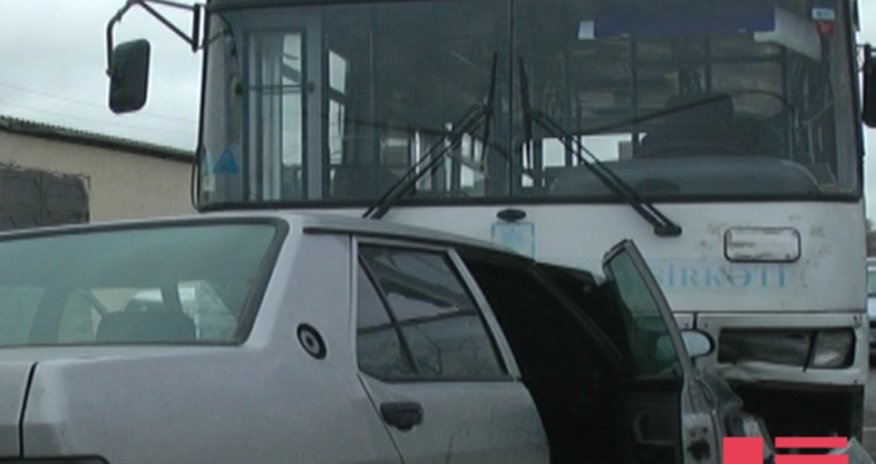 Sumqayıtda sərnişin avtobusu qəzaya uğradı: ölən və yaralananlar var Sumqayıtda sərnişin avtobusu qəzaya uğradı: ölən və yaralananlar var