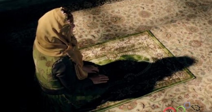 Arvadını namaz qıldığı yerdə öldürdü - Bakıda olay Arvadını namaz qıldığı yerdə öldürdü - Bakıda olay