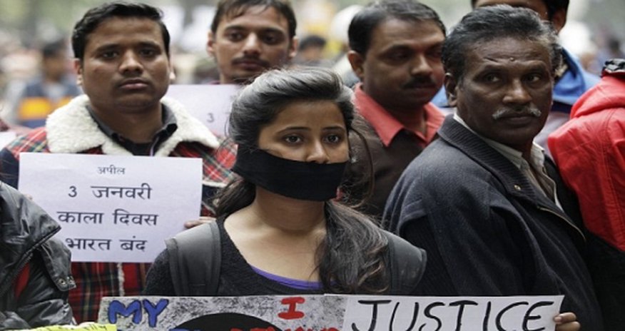 Girl, 15, dies after gang of men set fire to her in revenge for... - VIDEO Girl, 15, dies after gang of men set fire to her in revenge for... - VIDEO