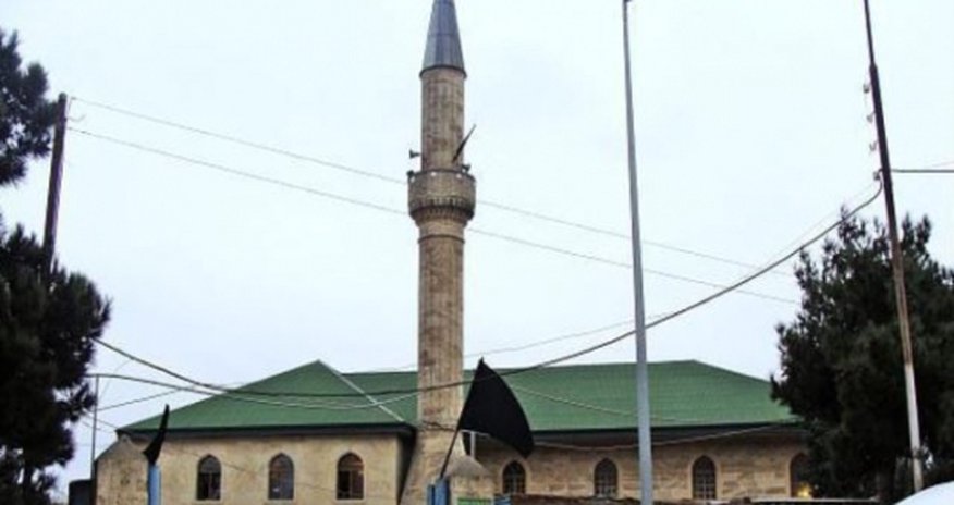 Baku police investigating mosque arson attack Baku police investigating mosque arson attack