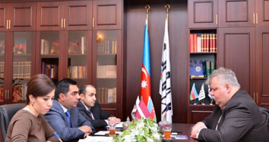 Latviyanın Azərbaycandakı səfiri Bakı Ali Neft Məktəbində Latviyanın Azərbaycandakı səfiri Bakı Ali Neft Məktəbində