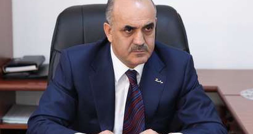 Nazir qol güləşdirdi - Video Nazir qol güləşdirdi - Video