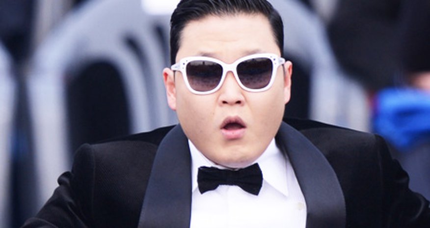 "Gangnam Style" "YouTube"u çökdürdü "Gangnam Style" "YouTube"u çökdürdü