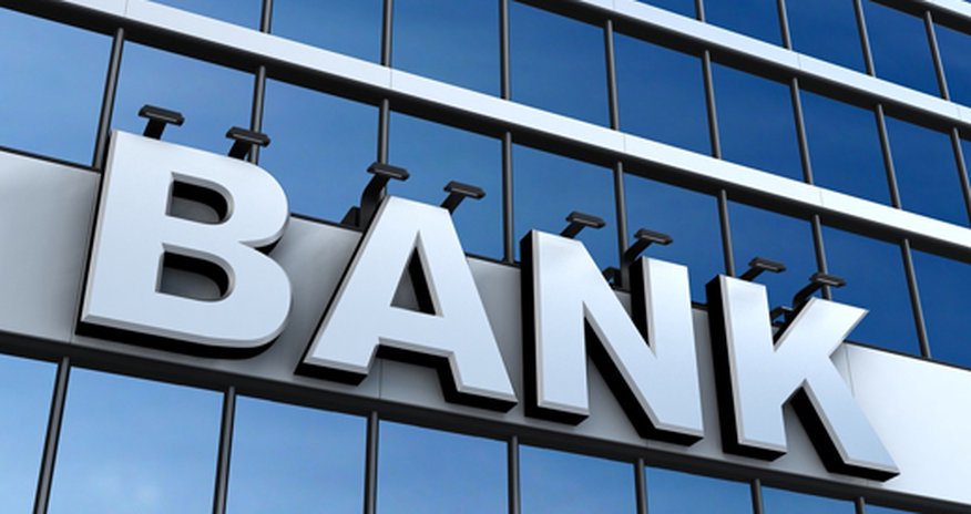 Azərbaycanda Bank satışa çıxarıldı Azərbaycanda Bank satışa çıxarıldı