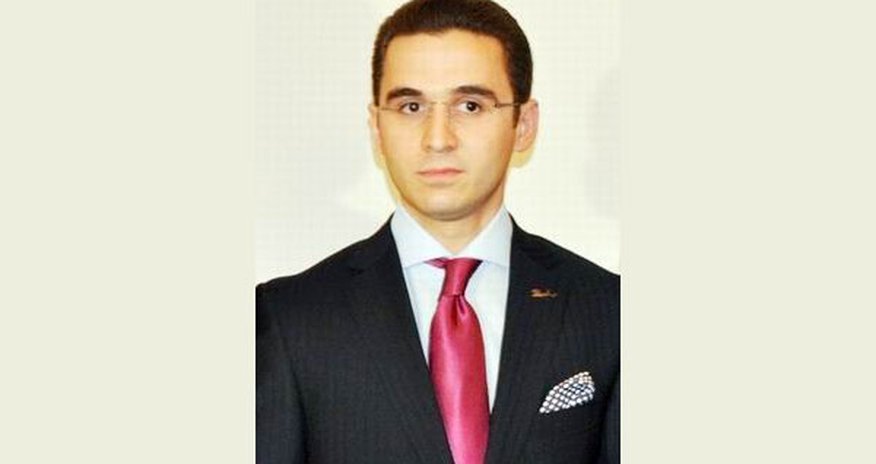 Moskvada Azərbaycanlı rəsminin maşını oğurlandı Moskvada Azərbaycanlı rəsminin maşını oğurlandı
